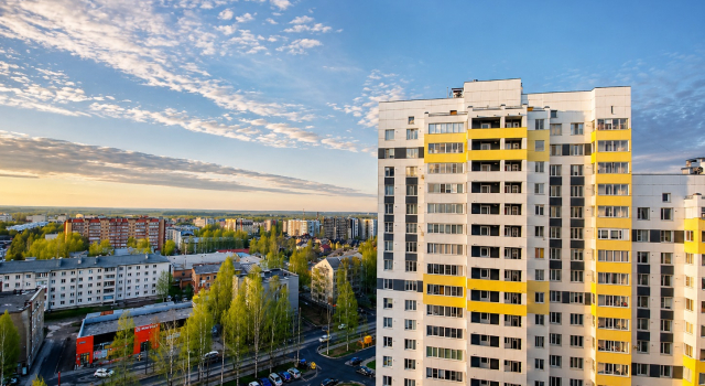 Timan Apartments, Rezerwuj Apartament Hotele w Republika Komi z parkingiem, Parking