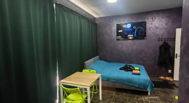 S Shikarnym Panoramnym Vidom Na Krestovuyu Ulitsu Apartments, Prenota Appartamento Hotel a Anello d'Oro con parcheggio, Parcheggio