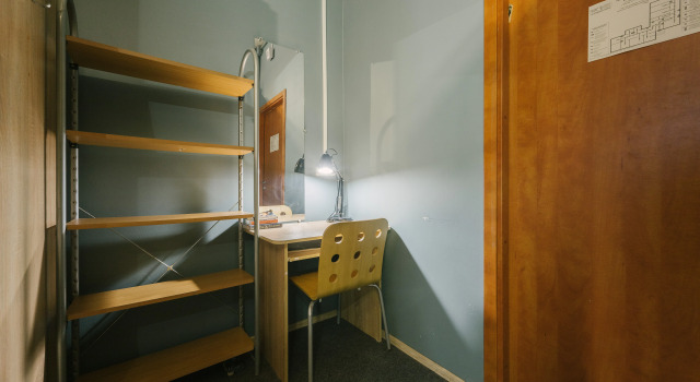 Seng i sovesal Like Hostel