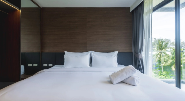 Двухместные апартаменты с 2 комнатами с балконом Апартаменты Beachfront 1501 br at Wyndham Naithon Phuket