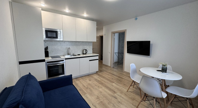 S Zabotoy O Vashem Komforte Flat, Prenota Appartamento Hotel a Tyumen Region con parcheggio, Parcheggio