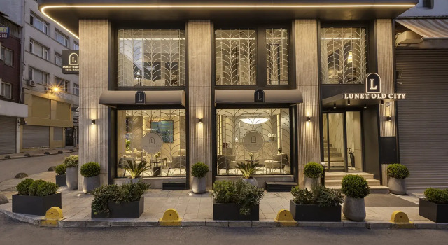 Lunet Old City Hotel