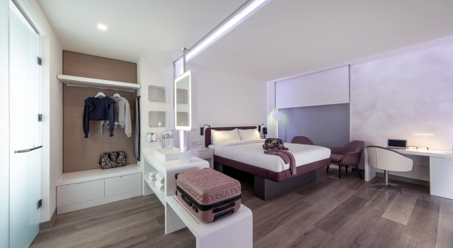 Двухместный номер Premium Plus YOTEL Istanbul Airport, City Entrance