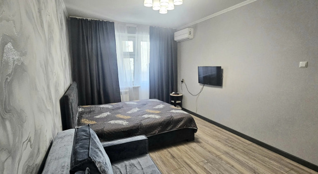 Uyutnaya svezhaya u Rivyery tts Park khaus Flat, Prenota Appartamento Hotel a Tatarstan con parcheggio, Parcheggio