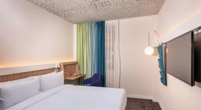 Двухместный номер Budget (Atrium View) ibis Baku City