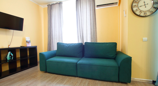 Na Ulitse Vishnevskogo 48 Apartments, Prenota Appartamento Hotel economici a Tatarstan