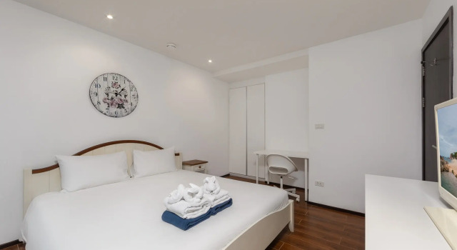 Апартаменты Suite Sangir Rawai Beachfront Title Condo, Забронировать Апартаменты/квартира Раваи 