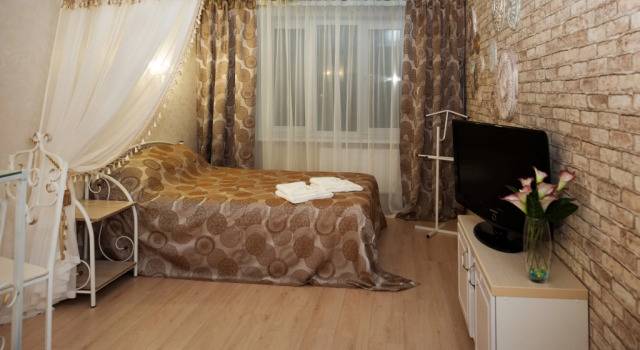 Kvartira Posutochno Apartments, Book Apartment Hotels in Kirov Region with Parking, Parking