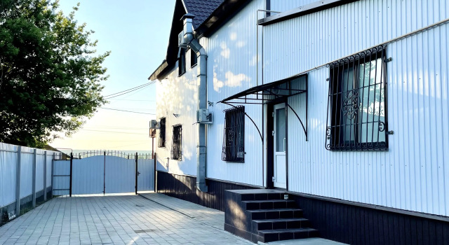 Guest house "Irina" Lodging house, Prenota Affittacamere Hotel a Central Russia con parcheggio, Parcheggio