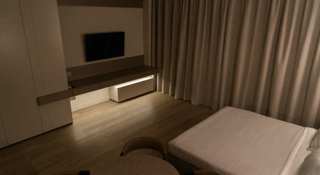 Stilnaya Studiya, Tsentr Ufy, Klubny Dom Soty Apartments, Rezervovat Apartmán Hotely v Bashkortostan s parkováním, Parkování