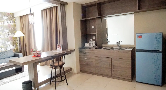 Двухместный люкс Aston Lampung City Hotel