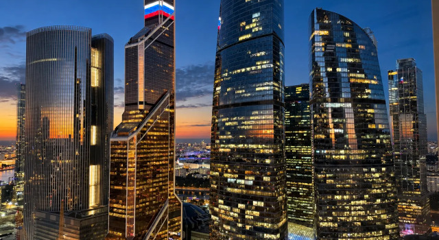 Апартаменты Апартаменты Sky City Moscow Эксклюзивный мраморный! Редкая широкая панорама на все башни Москва Сити! Алиса Макс