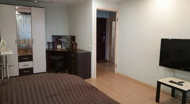 V Tikhom Rayone Goroda Flat, Rezerwuj Apartament Hotele w Republika Komi z parkingiem, Parking