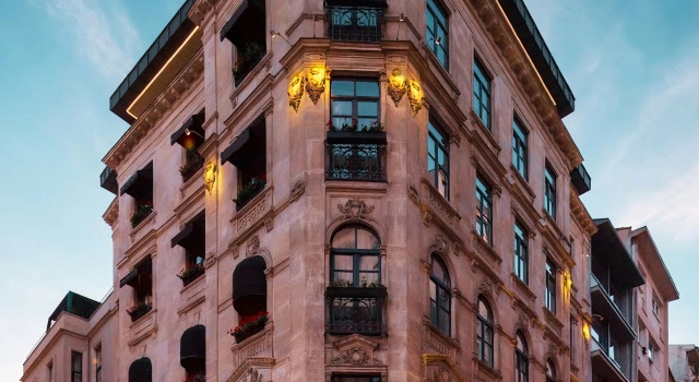 GALATA M84 Hotel, Varaa Hotelli Hotellit Marmara-alue pysäköinnillä, Pysäköinti