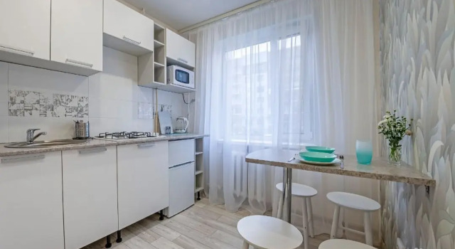 Na Petrovskoy 12 Flat, Prenota Appartamento Hotel economici a Pskov Region