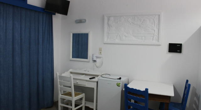 Четырёхместный номер Superior с балконом Отель The Three Anchors Rooms