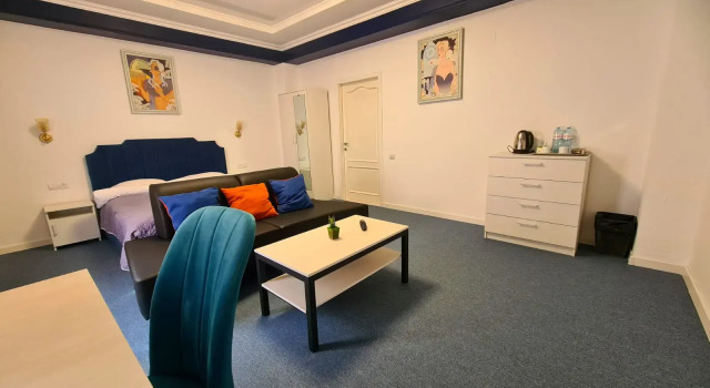 Doppel Zimmer CryptoHotel.Club