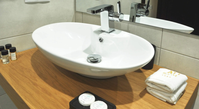 Трёхместный номер Standard с балконом и с красивым видом из окна AuRoom Bakuriani Resort