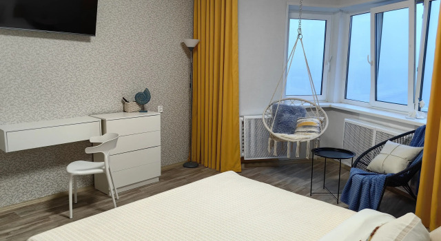 Апартаменты с 2 комнатами с балконом и с красивым видом из окна Апартаменты Like Home с шикарным видом на море