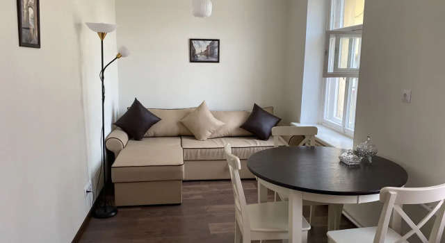 Uyutnye Apartamenty U Dvortsovoy Ploschadi Apartments, Rezervovat Apartmán Tsentralny district Petrohrad, poblíž Troitskaya Square