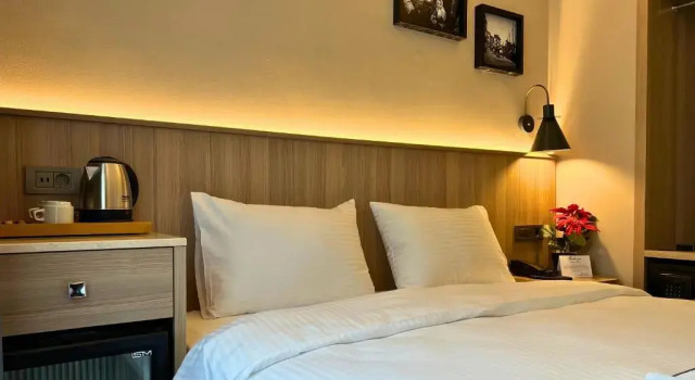 Двухместный номер Standard с балконом Woxx Hotel