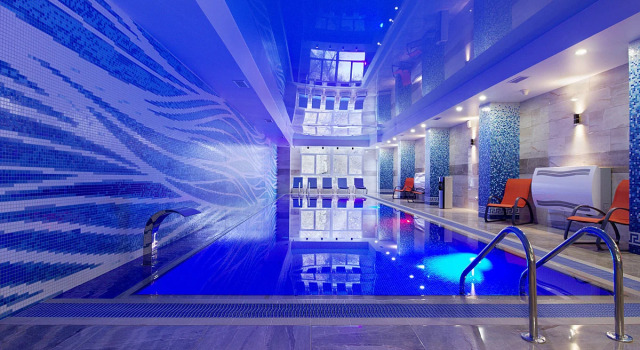 Отель Хрустальный Resort & Spa
