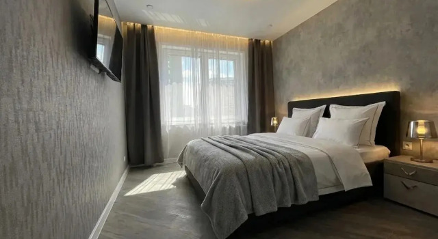 2-Kom v Zhk Yelochki Apartments, Prenota Appartamento Hotel a Barnaul con parcheggio, Parcheggio