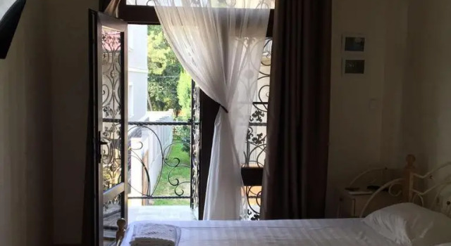 Mziya Guest House, Book Guesthouse Sukhum Abkhazia