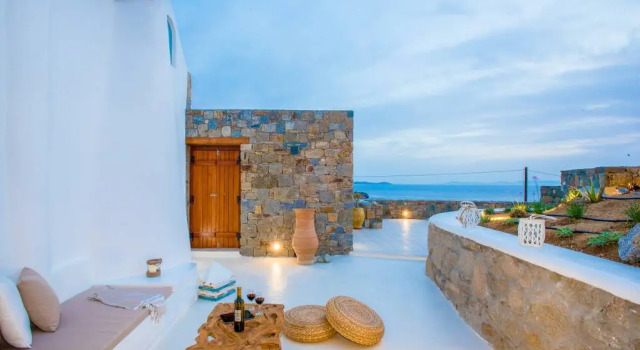 Апартаменты Gorgeous Studio In Cycladic Architecture Overlooking The Aegean