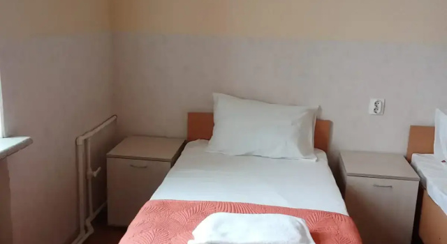 Кровать в общем номере Отель Smart Hotel Калуга