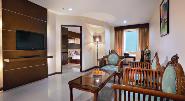 Двухместный люкс Aston Karimun City Hotel