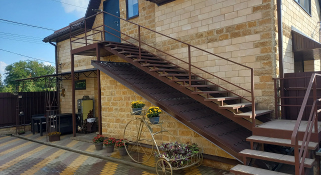 Domashnyaya Gostinitsa Guest House, Prenota Affittacamere  