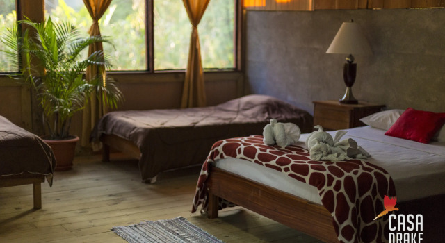 Трёхместный номер Standard с балконом и с красивым видом из окна Отель Casa Drake Lodge