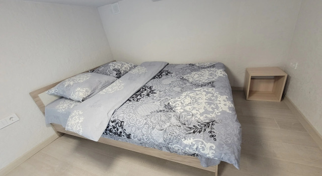 Dvukhurovnevaya Studiya Apartments, Buchen Sie Ferienwohnung Minsk Minskaja Woblasz