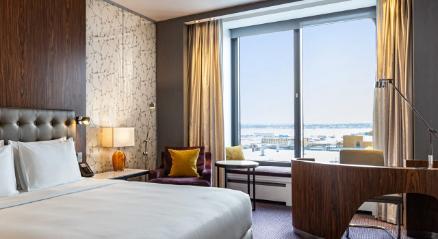 Двухместный номер Standard с видом на внутренний двор Отель Hilton Санкт-Петербург Экспофорум