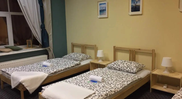 Кровать в общем номере (мужской номер) с видом на город Хостел LikeHomeHostel