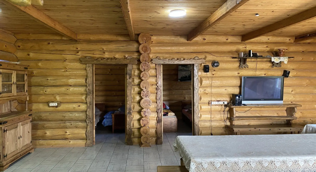 Коттедж с балконом и с красивым видом из окна Частный дом Агроусадьба в Орше