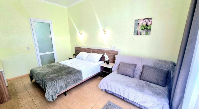 Четырёхместный номер Comfort Гостевой дом Лайм