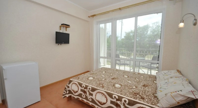 Zelenyij Luch Guest House, Rezervovat Penzión  