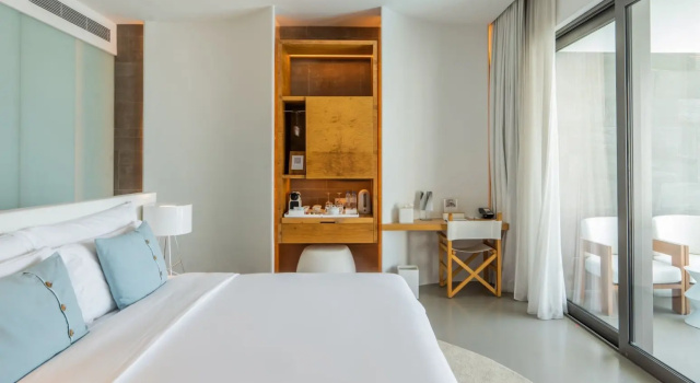Двухместный номер Skyline View Covet Nikki Beach Resort & Spa Dubai