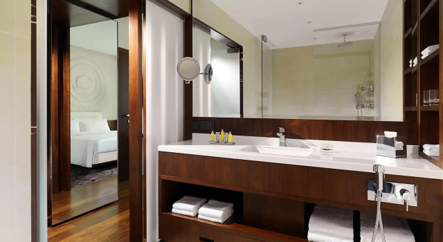 Двухместный люкс Hospitality с видом на город Отель Minsk Marriott