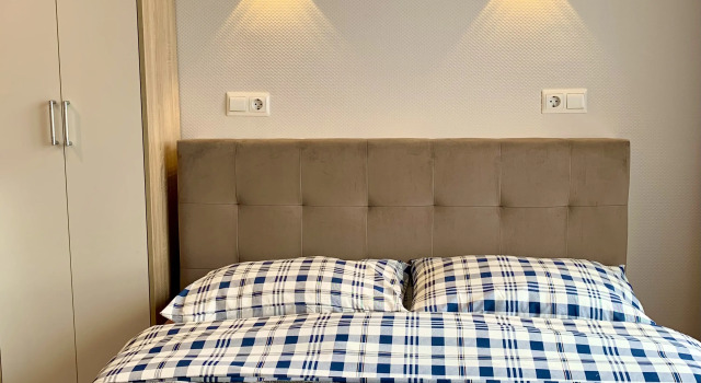 Apartamenty Ulitsa Lyotchika Ulyyanina 75.2, Rezerwuj Apartament Vnukovo 