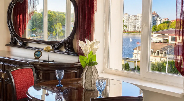 S Vidom Na Verkhnee Ozero Flat, Book Apartment Kaliningrad Kaliningrad Region