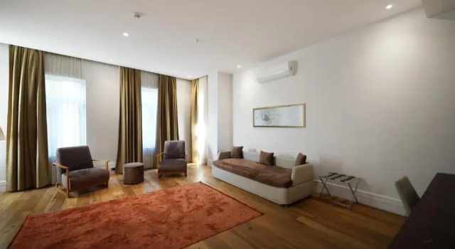 Трёхместный люкс Отель Misafir Suites 8 Istanbul