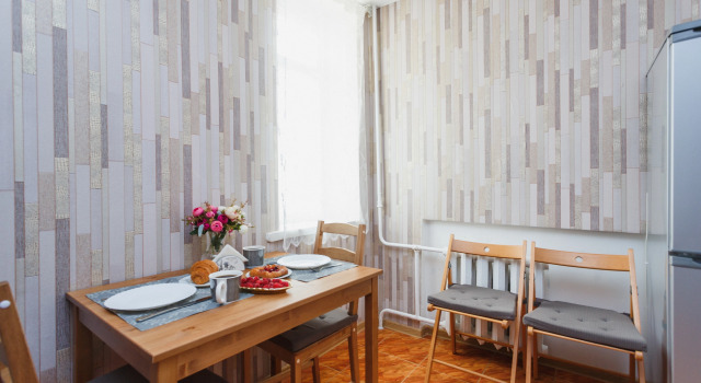 Четырёхместные апартаменты с балконом и с видом на город Апартаменты на Шаболовке