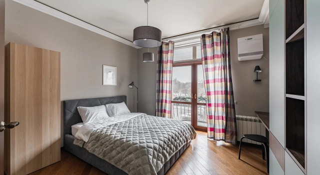 Prostornaya v 5 Minutakh ot Parka Gorykogo Flat, Rezervovat Apartmán Hotely v Moskva s parkováním, poblíž Gorky Park, Parkování
