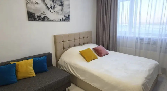 Studiya Na Mysu Flat, Prenota Appartamento Tjumen' 