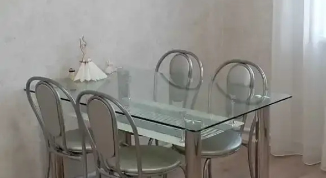 Uyutny Komfortabelny Private House, Book Feriehus Sommerhuse i Omsk oblast, Hytte