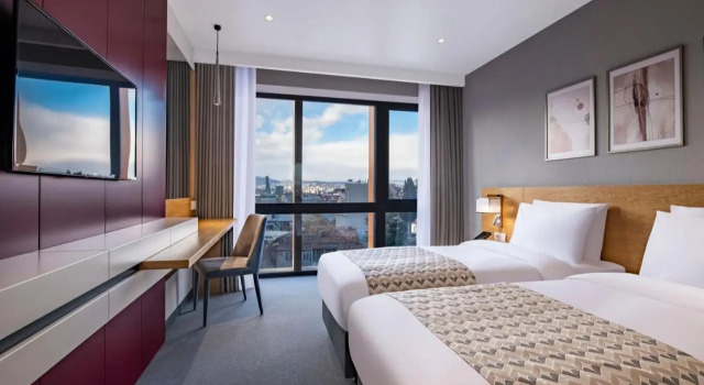 Двухместный номер Standard с красивым видом из окна Отель Clocks Hotel Tbilisi