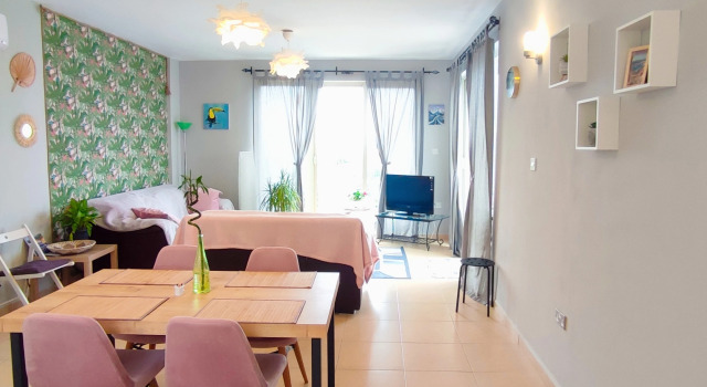 Sea View Apartment With A Roof Terrace Apartments, Rezervați Apartament Agios Amvrosios Cipru